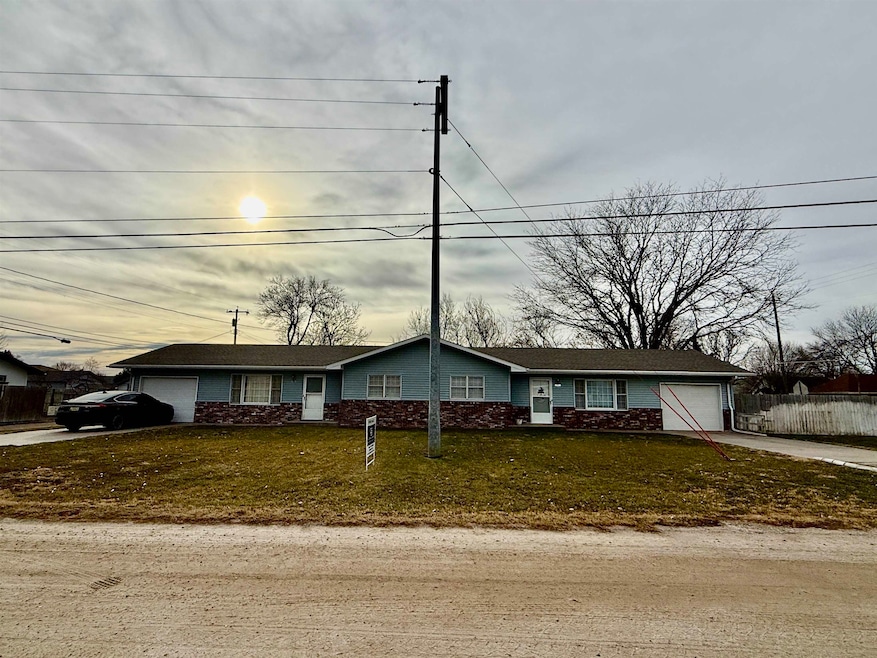 1002-1004 E G St, North Platte, NE 69101 - photo 1