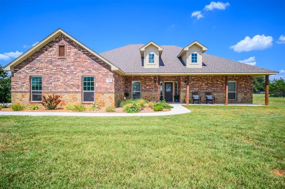 236 Cottongame Dr, Weatherford, TX 76088 - photo 1