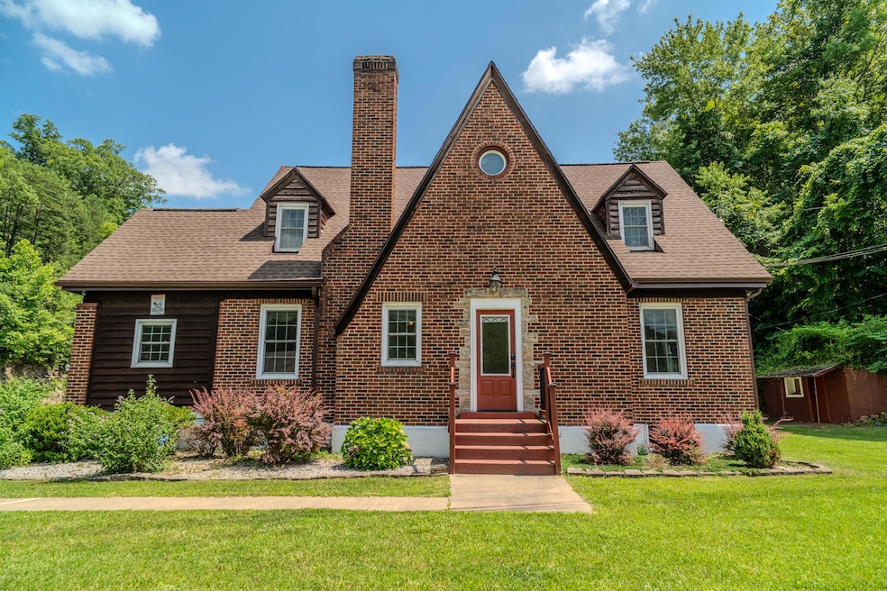 unlisted-address, Hagerhill, KY 41222 - photo 1