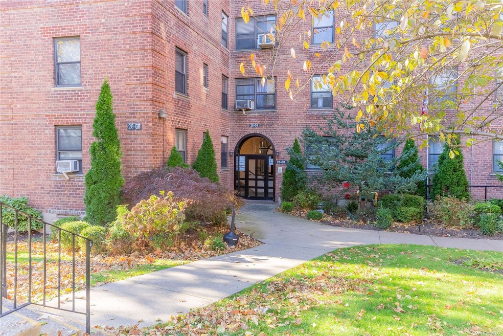 2808 141st St unit 1B, Flushing, NY 11354 - photo 1