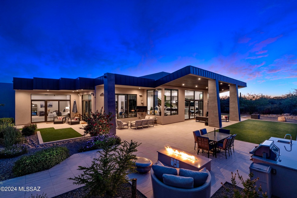 Pima Canyon Estates Residence