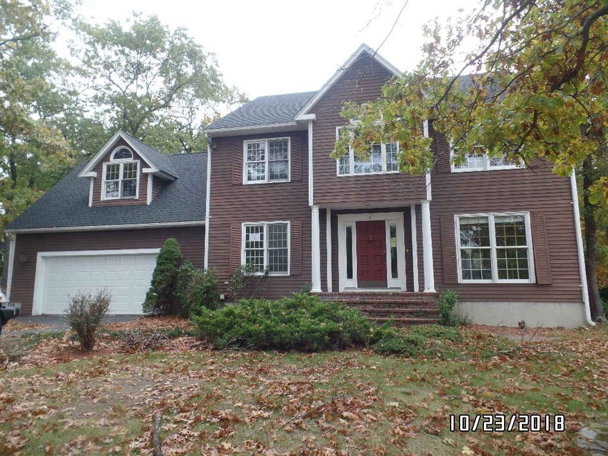 1 Oak View Ln, Hopedale, MA 01747 - photo 1