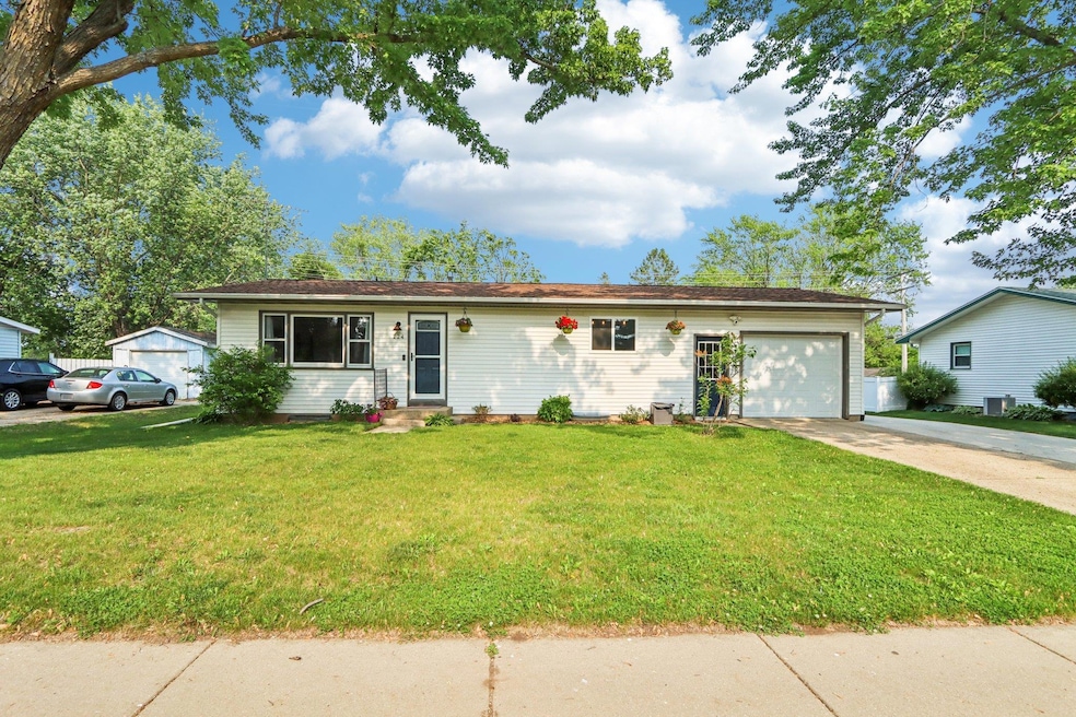 Sold $327,500 • Co-Listing Agent