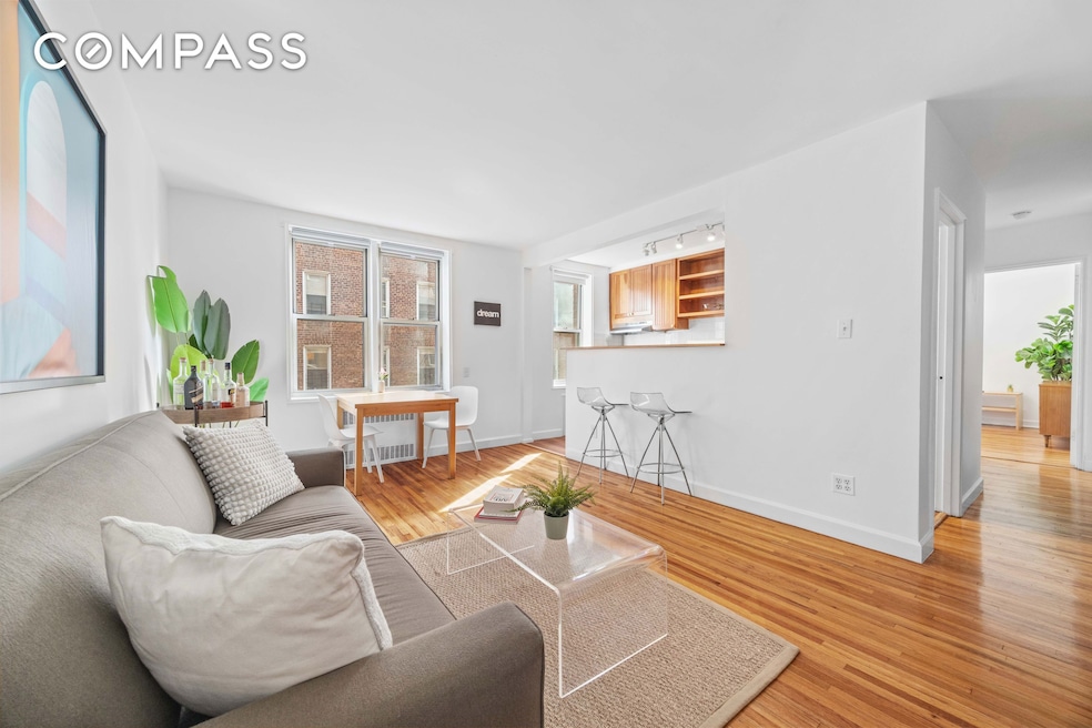 221 McDonald Ave unit 2R, Brooklyn, NY 11218 - photo 1