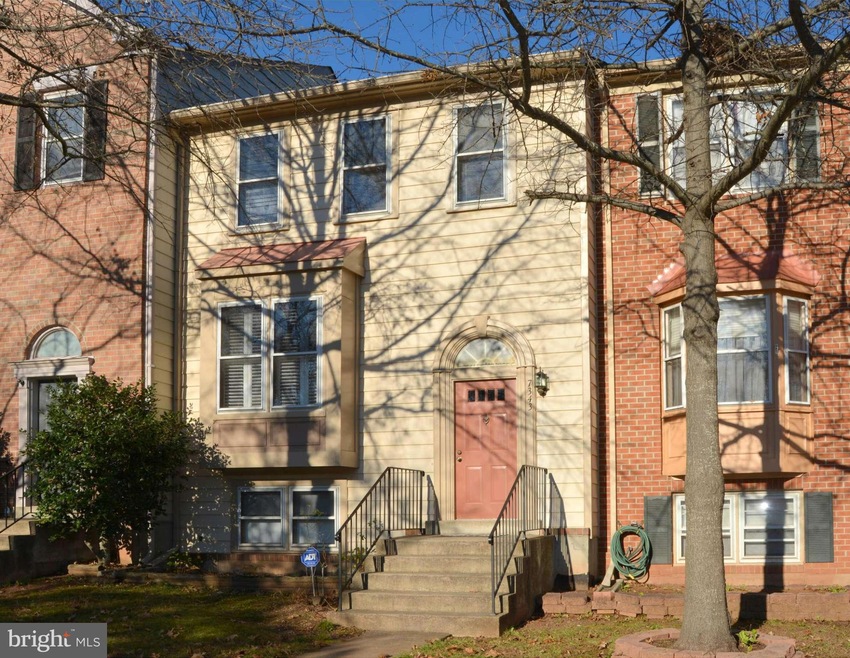 7343 Saint Thomas Loop, Manassas, VA 20109 - photo 1