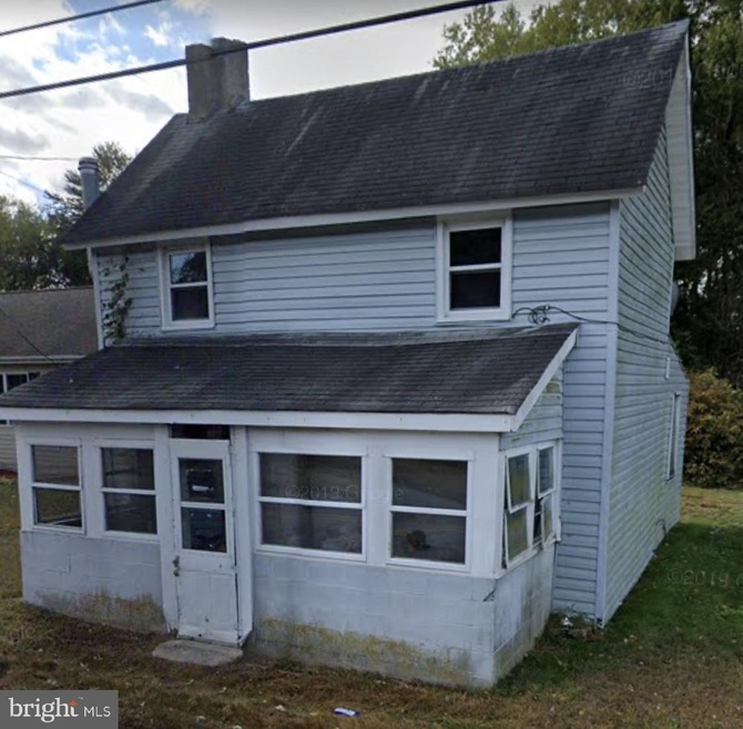 123 East St, Harrington, DE 19952 - photo 1