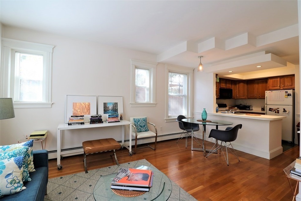 30 Upland Rd unit 4, Cambridge, MA 02140 - photo 1