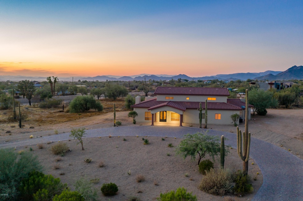 6950 E Dixileta Dr-64