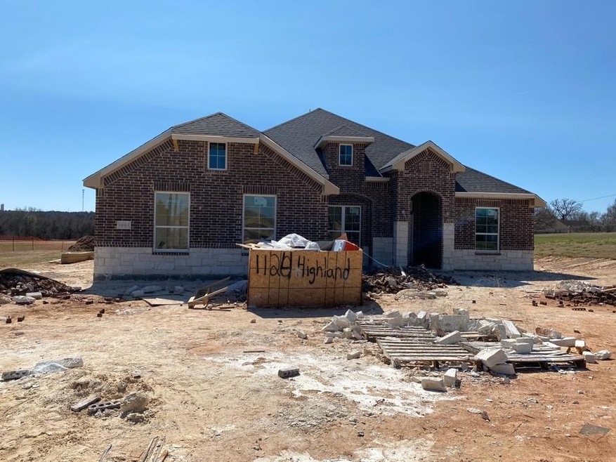 1124 Highland Rd, Springtown, TX 76082 - photo 1