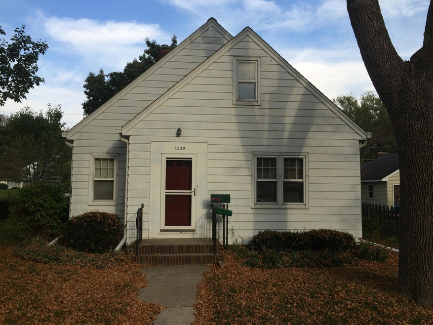 1230 Curtiss Avenue