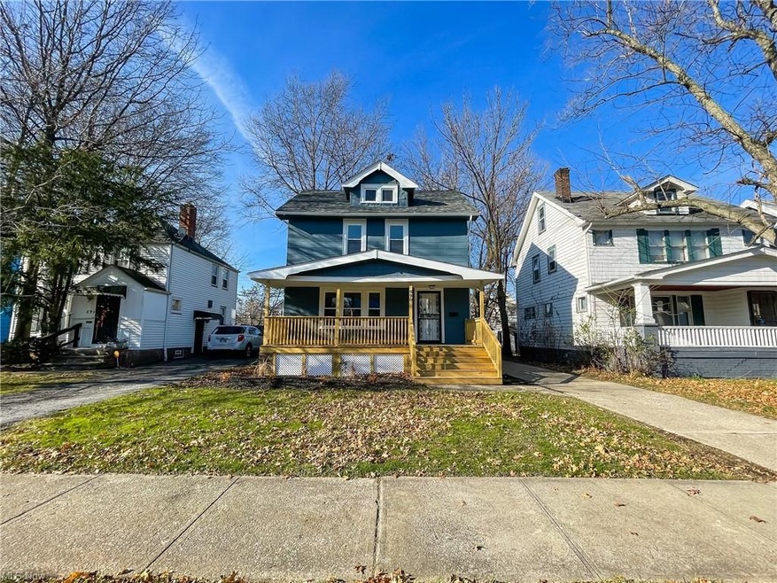 890 Nela View Rd, Cleveland, OH 44112 - photo 1