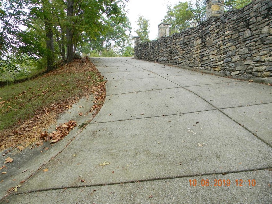 506 Cloverdale Rd, Shelbyville, TN 37160 - photo 1