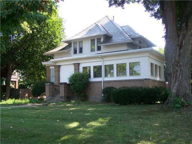 3674 N High St, Columbus, OH 43214 - photo 1