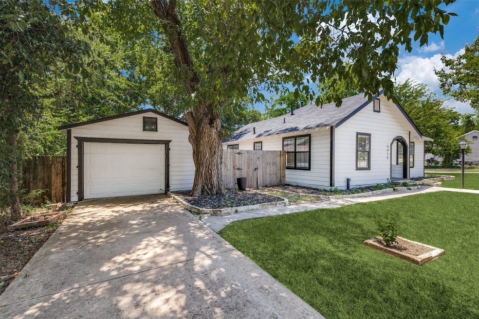 5415 Dartmouth Ave, River Oaks, TX 76114 - photo 1