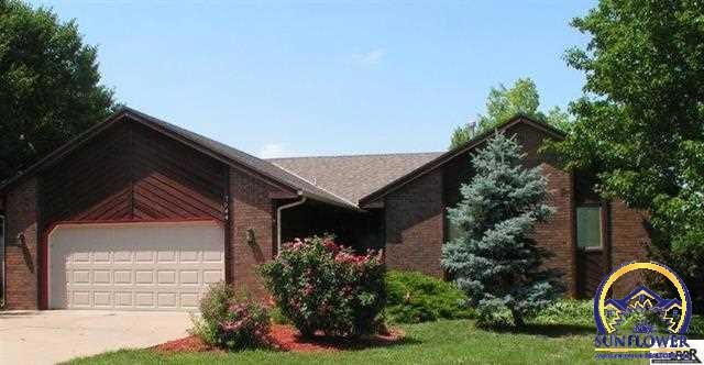 7044 SW 33rd St, Topeka, KS 66614 - photo 1