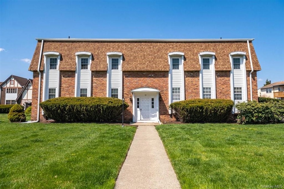 23 Weathervane Dr unit 28, Washingtonville, NY 10992 - photo 1