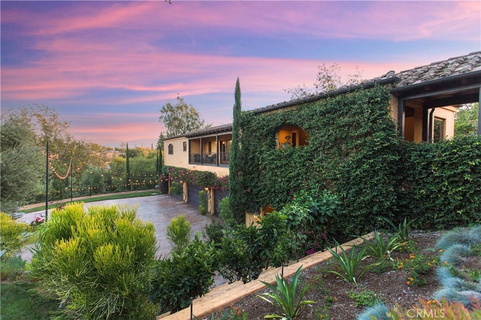 Sold $2,715,000 • Co-Listing Agent