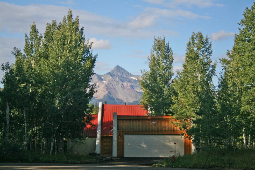 Exterior from Mt Wilson Way. Wilson view