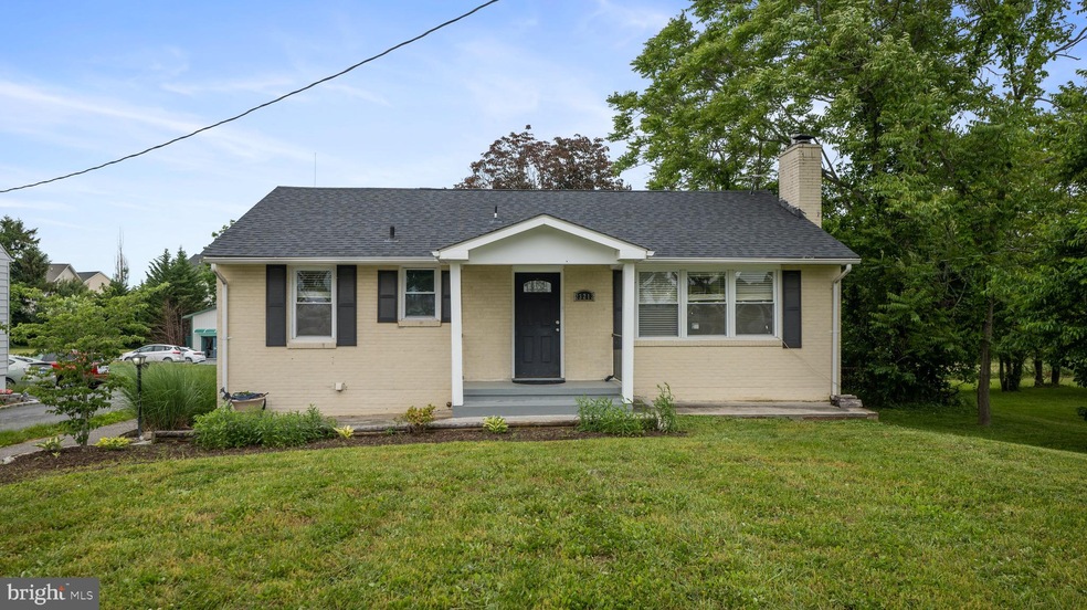 23212 Ridge Rd, Germantown, MD 20876 - photo 1