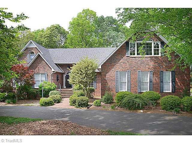 367 Brantley Dr, Asheboro, NC 27205 - photo 1