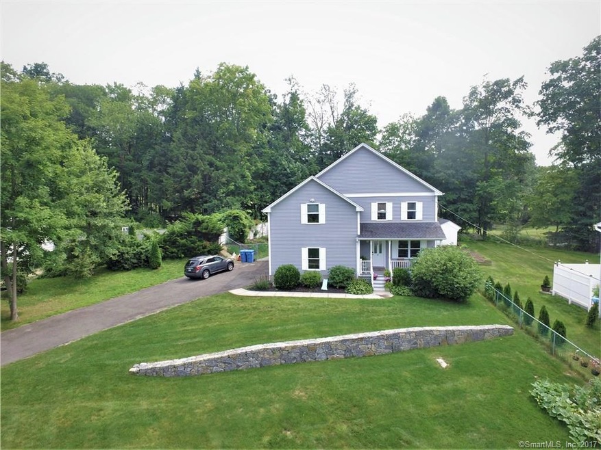 45 Maybrook Rd, Waterbury, CT 06708 - photo 1