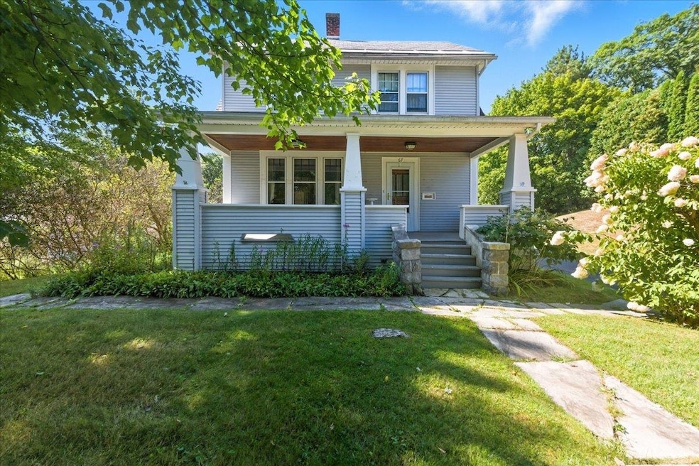 Pending $213,000 • Co-Listing Agent