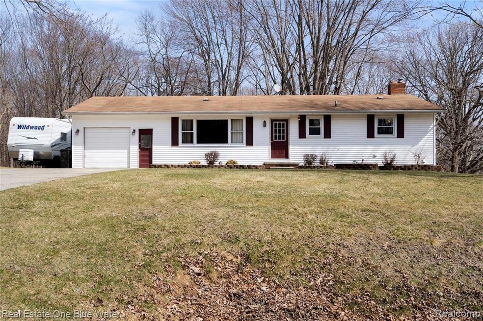 2750 Lewis Dr, Port Huron, MI 48060 - photo 1