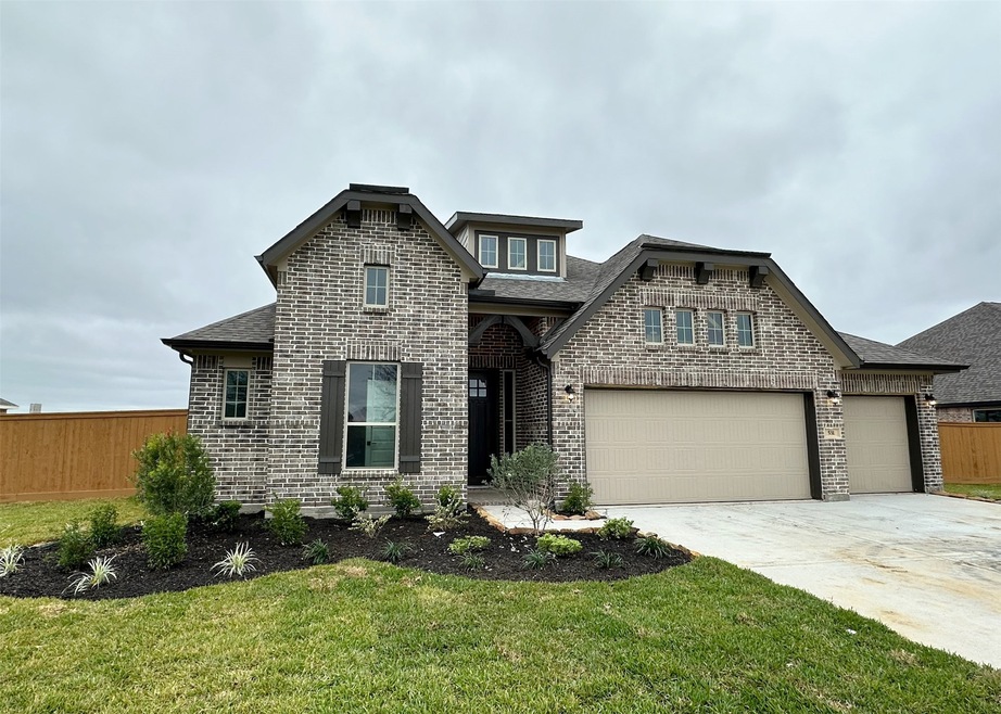 531 Salado Trail, Dayton, TX 77535 - photo 1