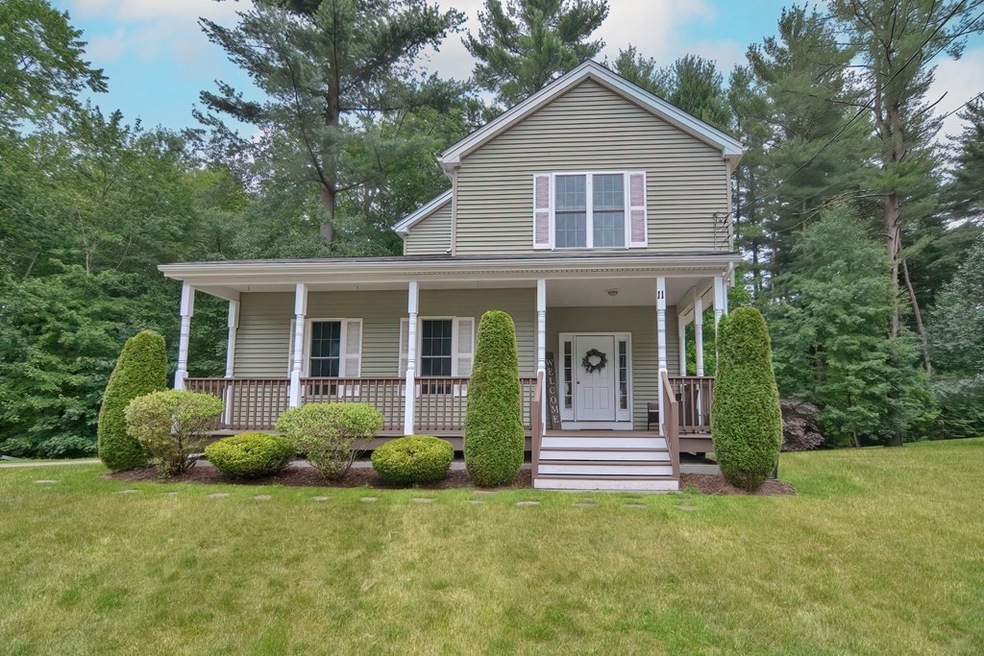 11 Silver Lake Rd, Bellingham, MA 02019 - photo 1