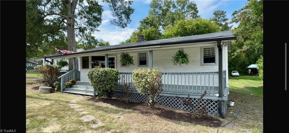 Pending $127,000 • Co-Listing Agent