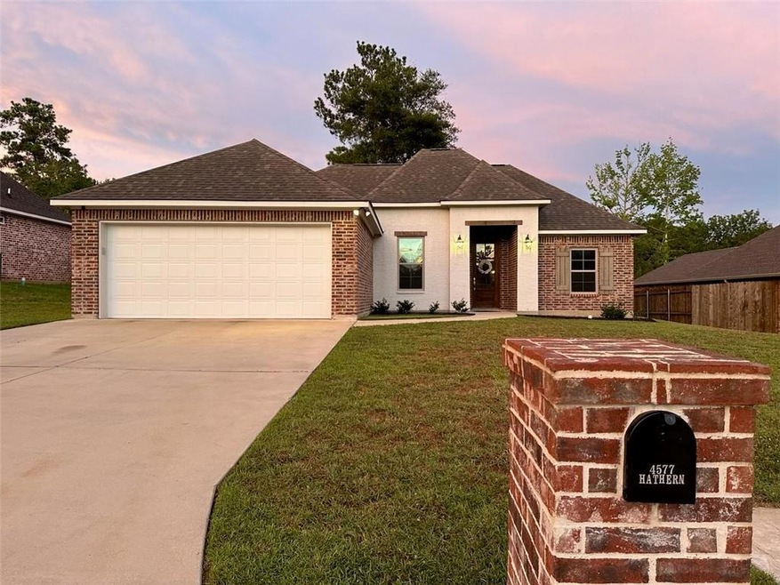 4577 Hathern Dr, Pineville, LA 71360 - photo 1