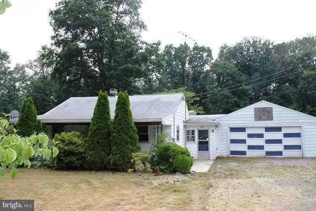 4984 Treher Rd, Fayetteville, PA 17222 - photo 1