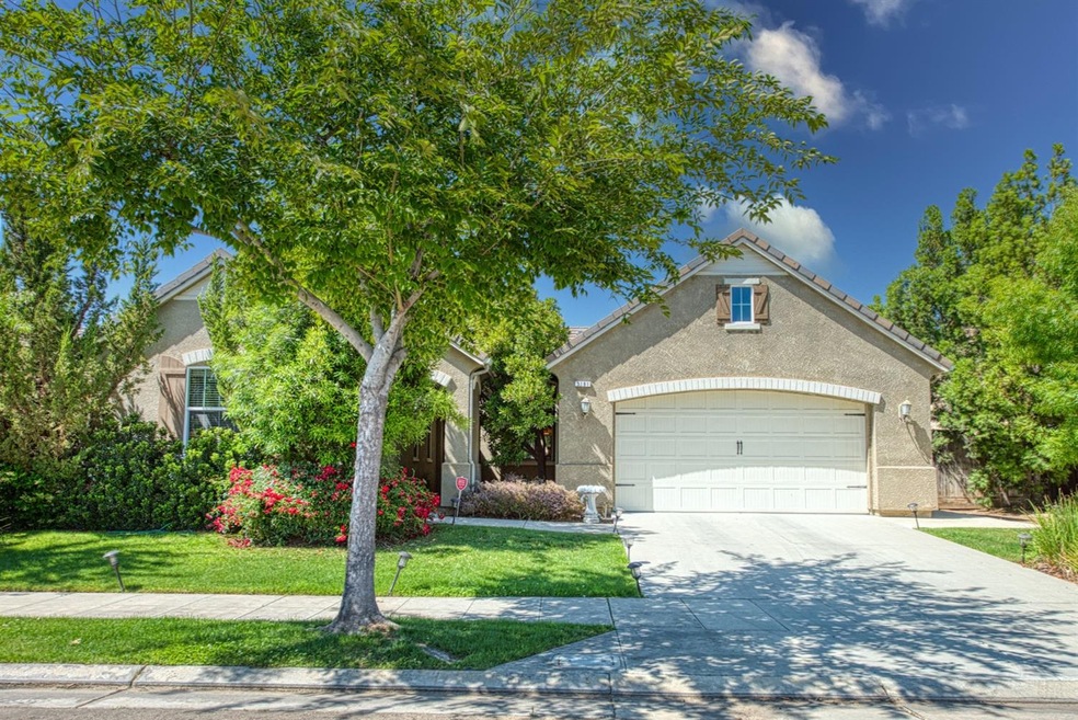 3191 Buckingham Ave, Clovis, CA 93619 - photo 1