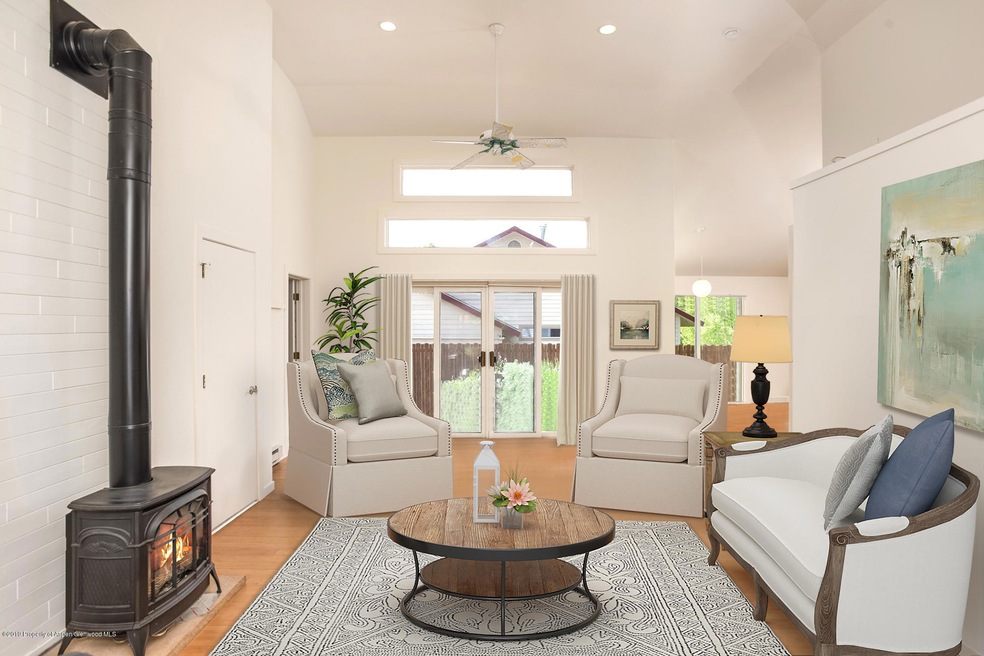 LivingRoom-Traditional_Render