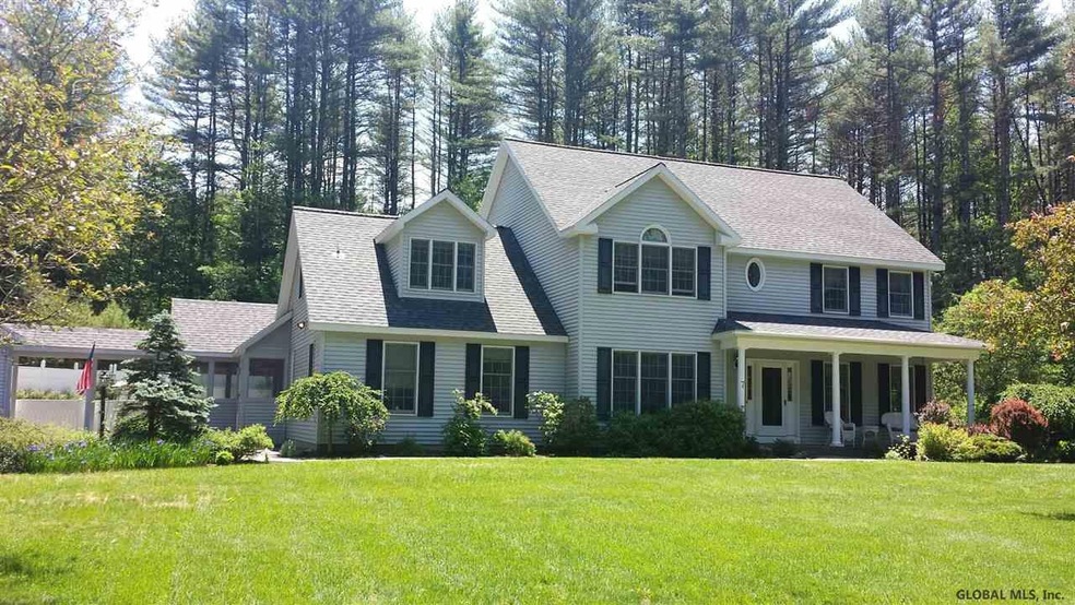 7 Carlyle Terrace, Saratoga Springs, NY 12866 - photo 1