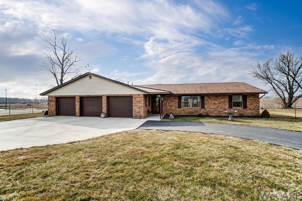 2648 E Breese Rd, Lima, OH 45806 - photo 1