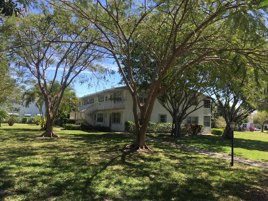 296 Windsor M, West Palm Beach, FL 33417 - photo 1