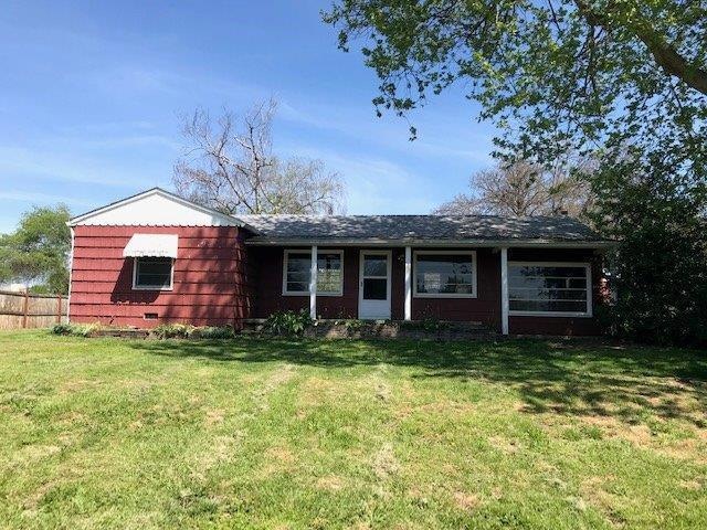 3558 Table Rock Rd, Medford, OR 97504 - photo 1