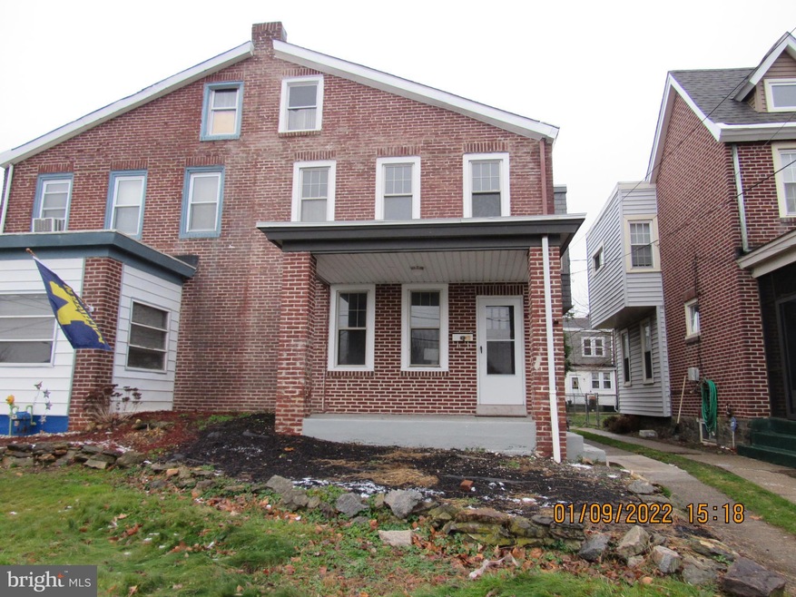 210 W 36th St, Wilmington, DE 19802 - photo 1