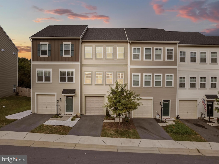 251 Patchwork Dr, Stonewall, VA 22656 - photo 1