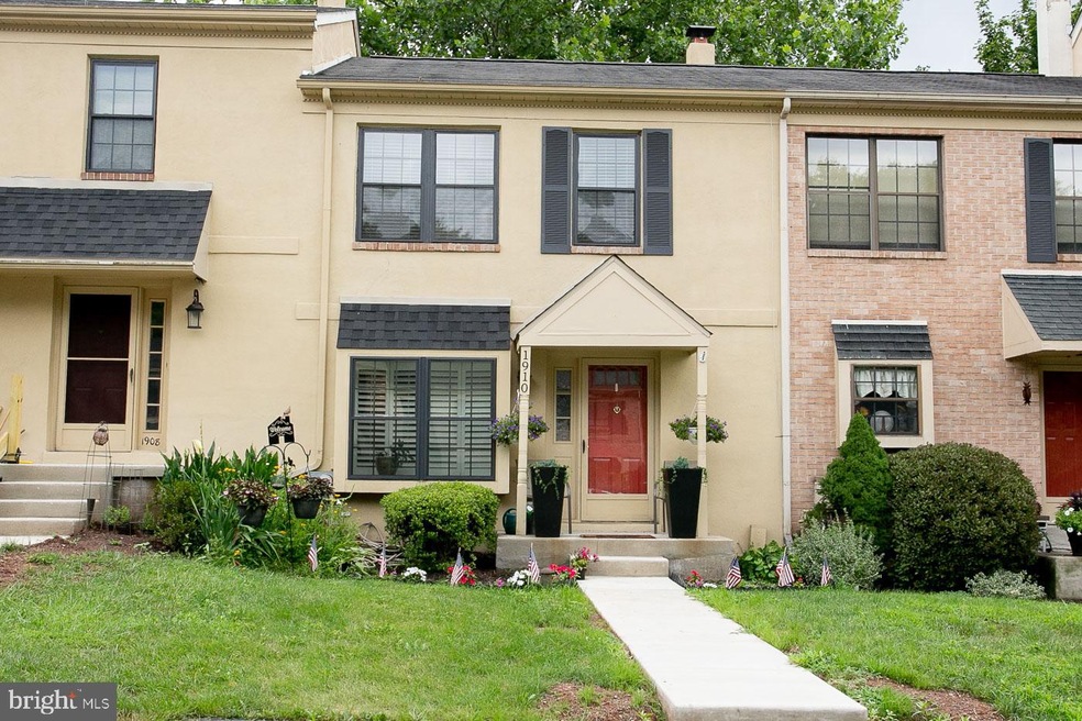 1910 Yorktown S, Norristown, PA 19403 - photo 1