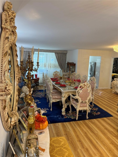 Park City Estates unit 8K, Rego Park, NY 11374 - photo 1