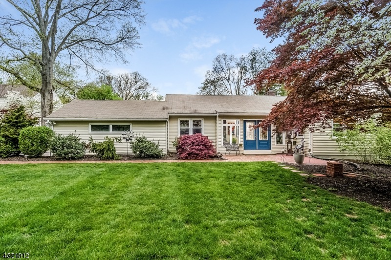 14 Bedle St, Belle Mead, NJ 08502 - photo 1