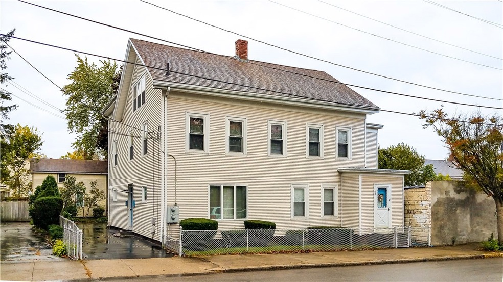 60 Hilton St, Pawtucket, RI 02860 - photo 1