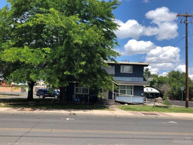 401 W Antler Ave, Redmond, OR 97756 - photo 1