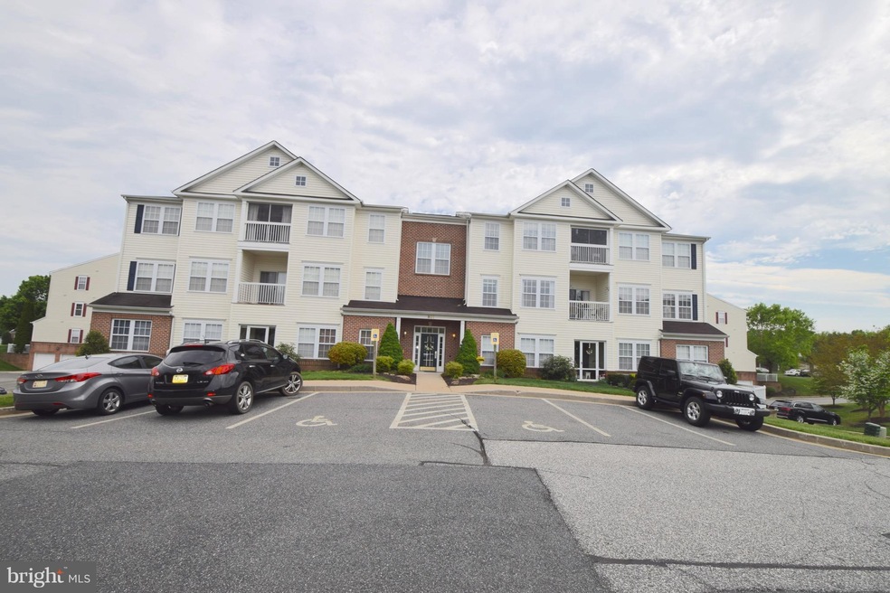 301 Willrich Cir unit H, Forest Hill, MD 21050 - photo 1