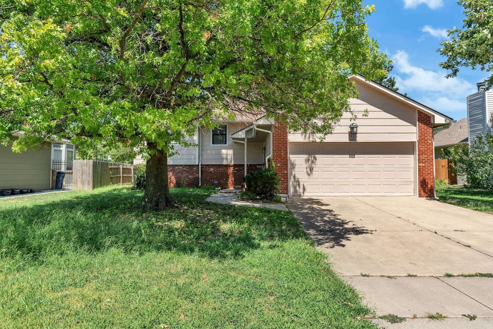 7420 E 31st St N, Wichita, KS 67226 - photo 1
