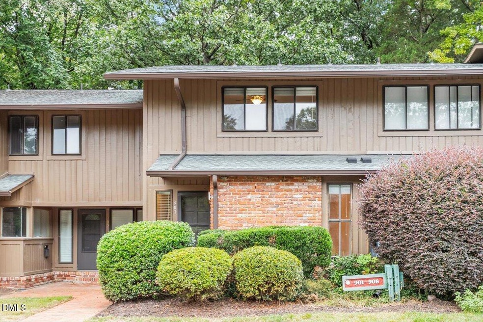 01-903 Oak Tree Dr [2516025]_01