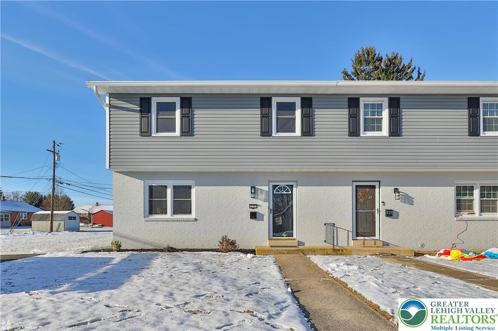 218 N 38th St, Allentown, PA 18104 - photo 1