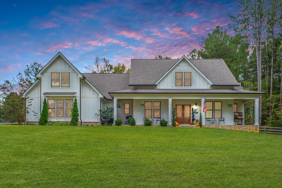 1412 Keith Rd, Tunnel Hill, GA 30755 - photo 1